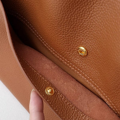 Lirà™ | Sac à bandoulière sobre et uni en cuir véritable